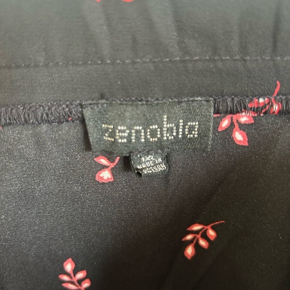 Zenobia Black Floral Off-Shoulder Top 1XL - Picture 4 of 4